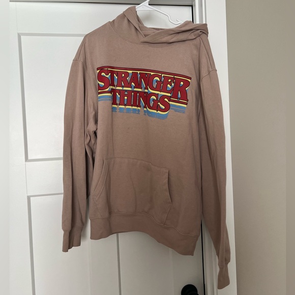 Old Navy Beige Stranger Things Hoodie for Men - Picture 1 of 5